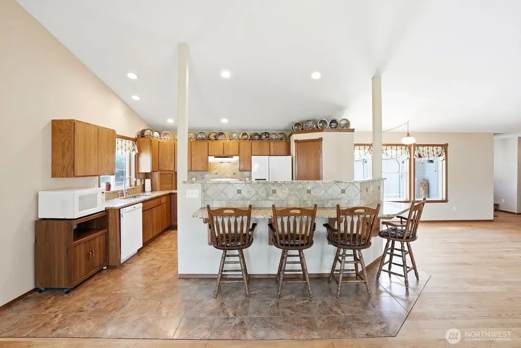 15180 Cottonwood Canyon Road Yakima WA 98908