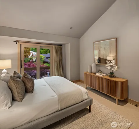 4604 W Raye Street Seattle WA 98199