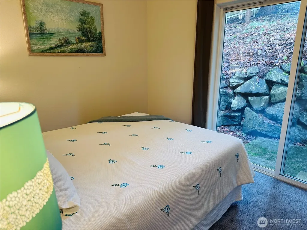 8828 238th St SW Edmonds WA 98026