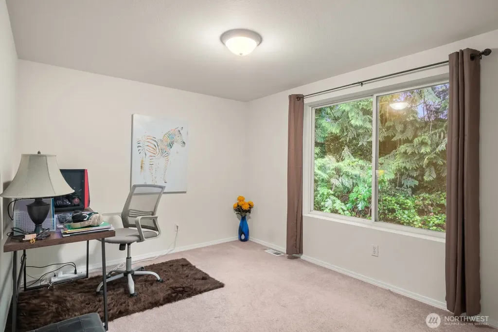 8828 238th St SW Edmonds WA 98026