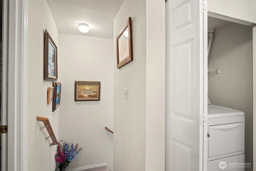 8828 238th St SW Edmonds WA 98026