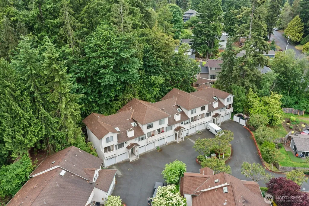 8828 238th St SW Edmonds WA 98026