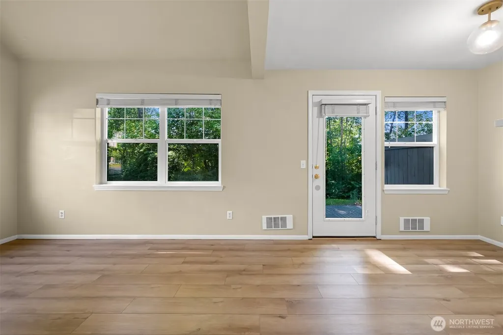 2700 Silesia Lane Bellingham WA 98226