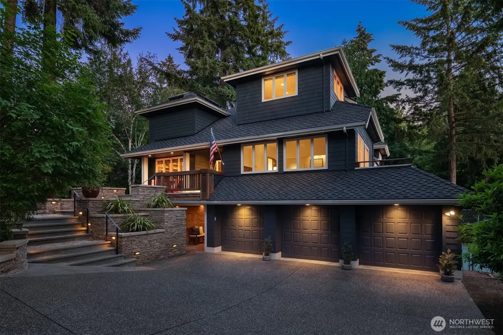 4889 Forest Avenue SE Mercer Island WA 98040