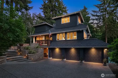4889 Forest Avenue SE Mercer Island WA 98040