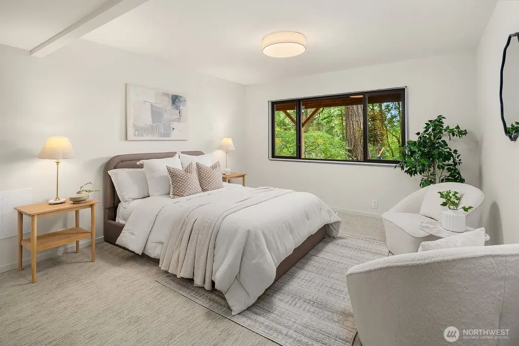 6750 W Mercer Way Mercer Island WA 98040