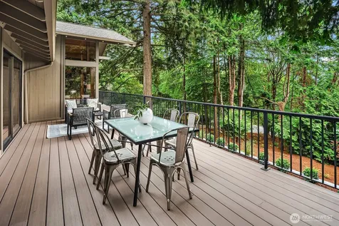 6750 W Mercer Way Mercer Island WA 98040