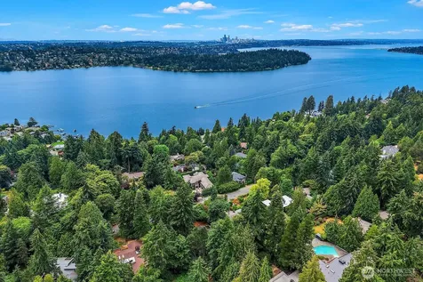 6750 W Mercer Way Mercer Island WA 98040