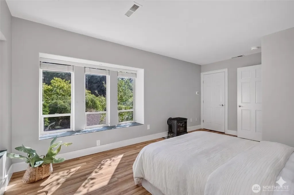 104 Morey Avenue Bellingham WA 98225
