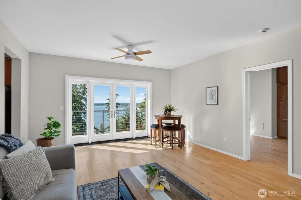 104 Morey Avenue Bellingham WA 98225