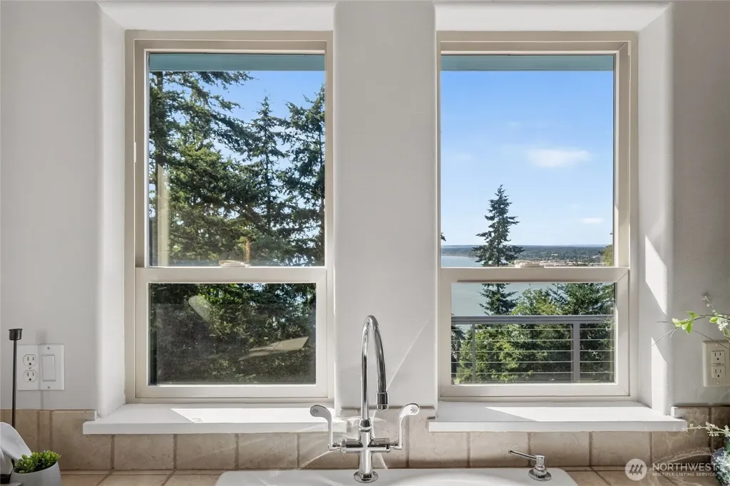 104 Morey Avenue Bellingham WA 98225
