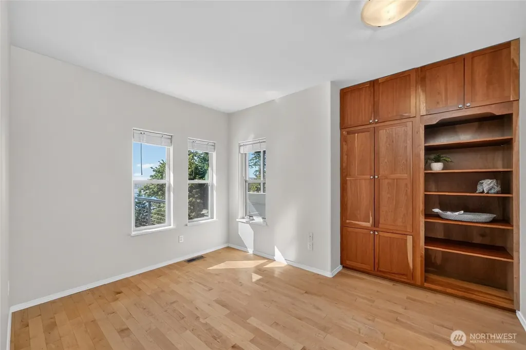 104 Morey Avenue Bellingham WA 98225