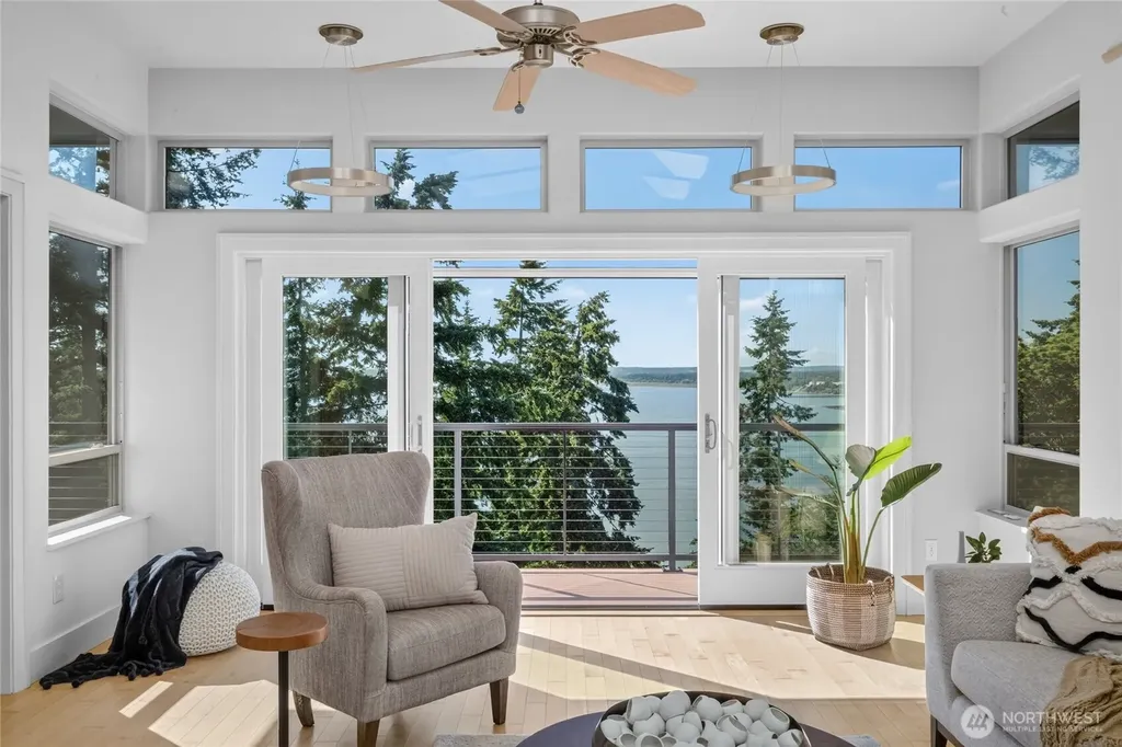 104 Morey Avenue Bellingham WA 98225