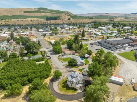 600 12th Street Bridgeport WA 98813
