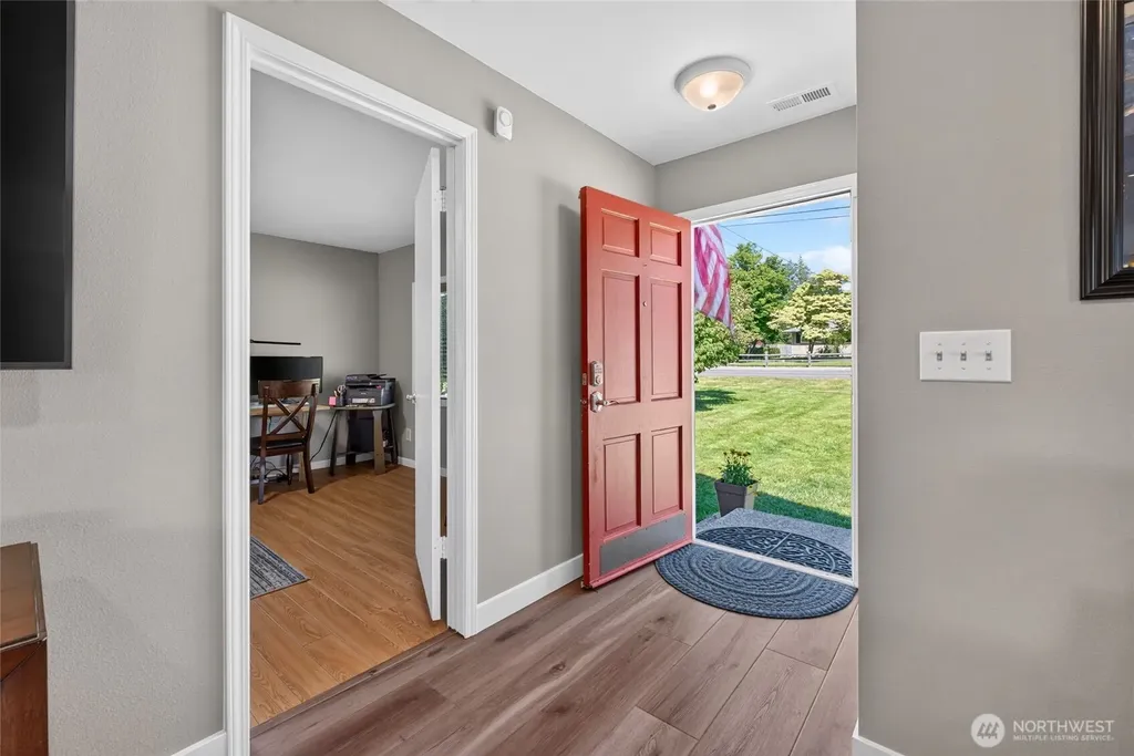 10520 50th Avenue E Tacoma WA 98446