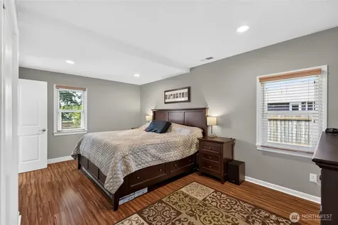 10520 50th Avenue E Tacoma WA 98446