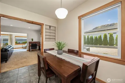 622 S 1st Street Brewster WA 98812