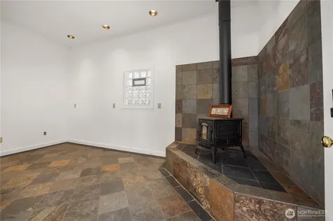 622 S 1st Street Brewster WA 98812