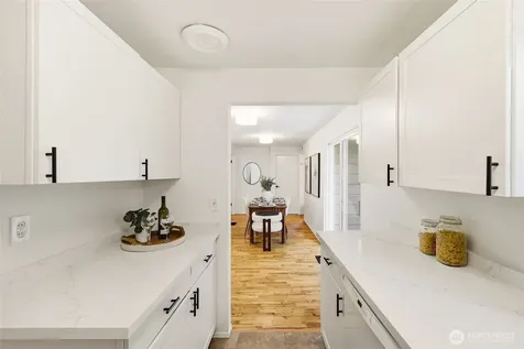 20211 24th Avenue NE Shoreline WA 98155