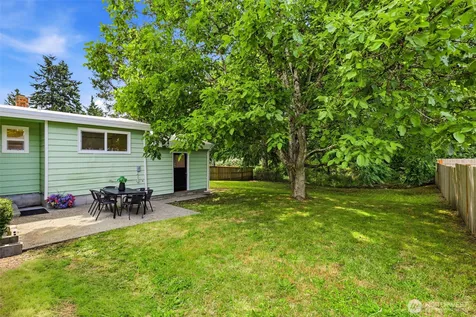 20211 24th Avenue NE Shoreline WA 98155