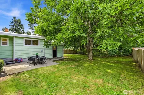 20211 24th Avenue NE Shoreline WA 98155