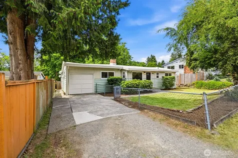 20211 24th Avenue NE Shoreline WA 98155