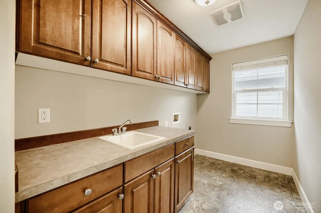 3840 Cameron Drive NE Lacey WA 98516