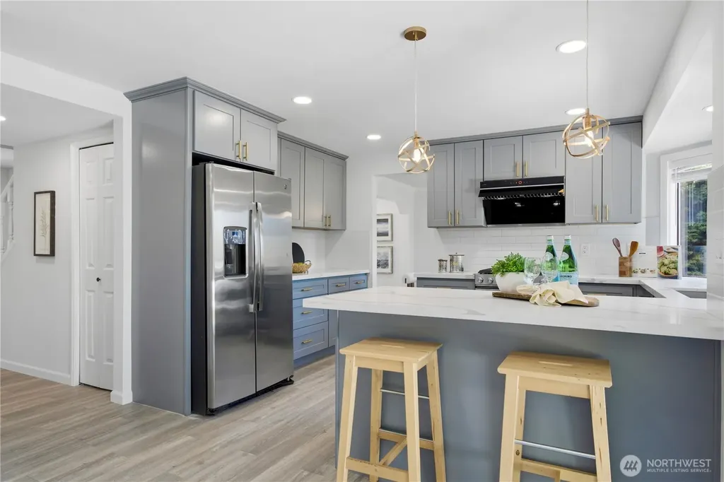 14907 SE 64th Street Bellevue WA 98006