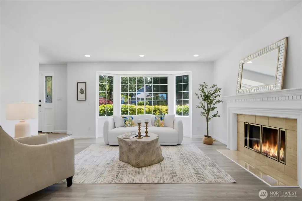 14907 SE 64th Street Bellevue WA 98006