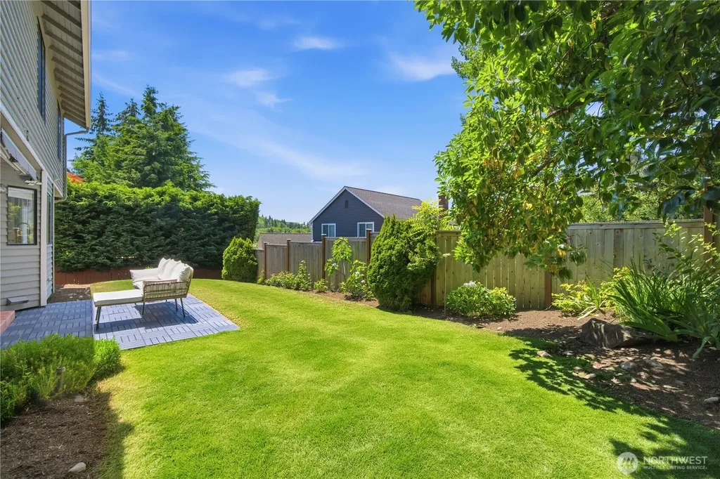 14907 SE 64th Street Bellevue WA 98006