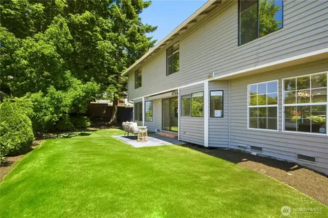 14907 SE 64th Street Bellevue WA 98006