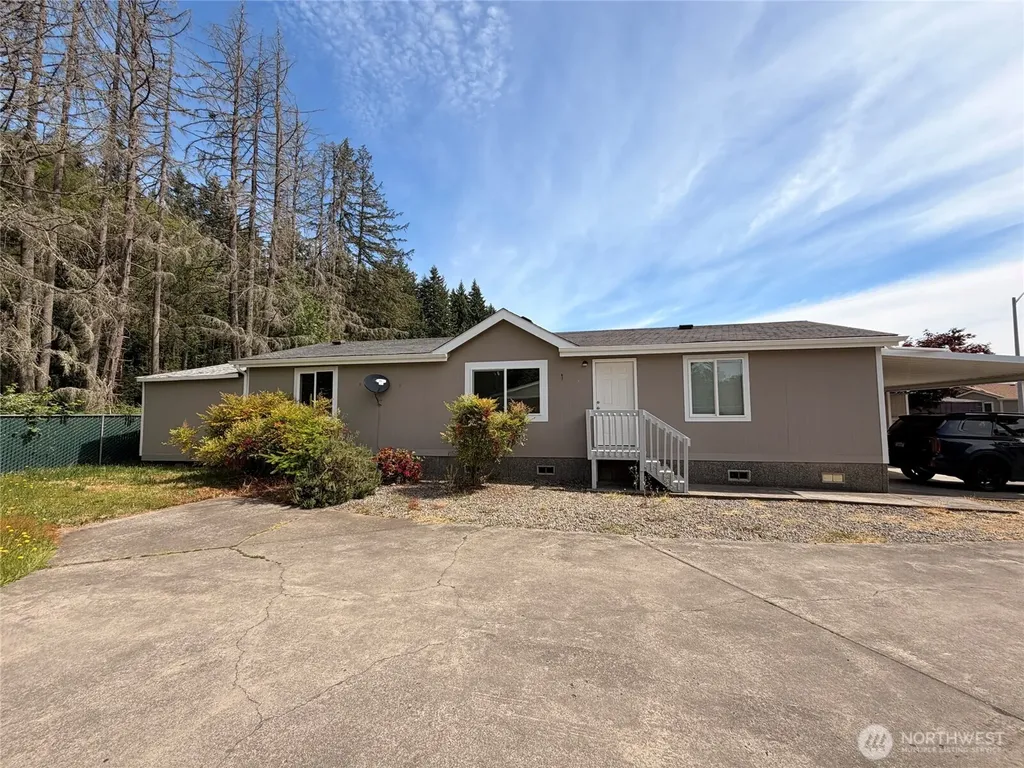 201 W Oakview Avenue Centralia WA 98531