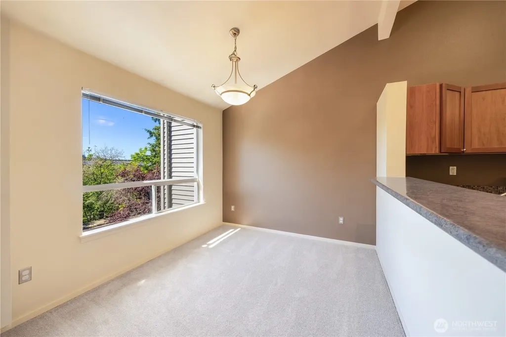 3540 Lake Washington Boulevard SE Bellevue WA 98006