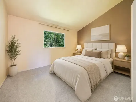 3540 Lake Washington Boulevard SE Bellevue WA 98006