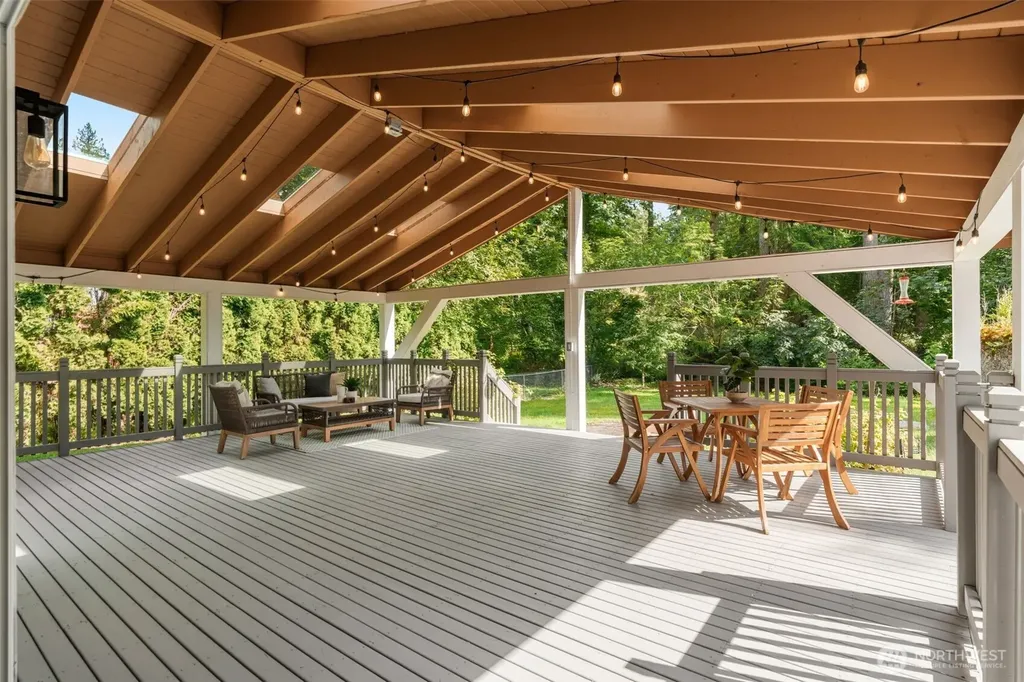 25901 SE Tiger Mountain Road Issaquah WA 98027