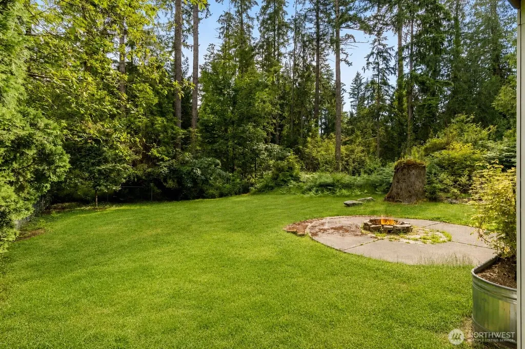 25901 SE Tiger Mountain Road Issaquah WA 98027