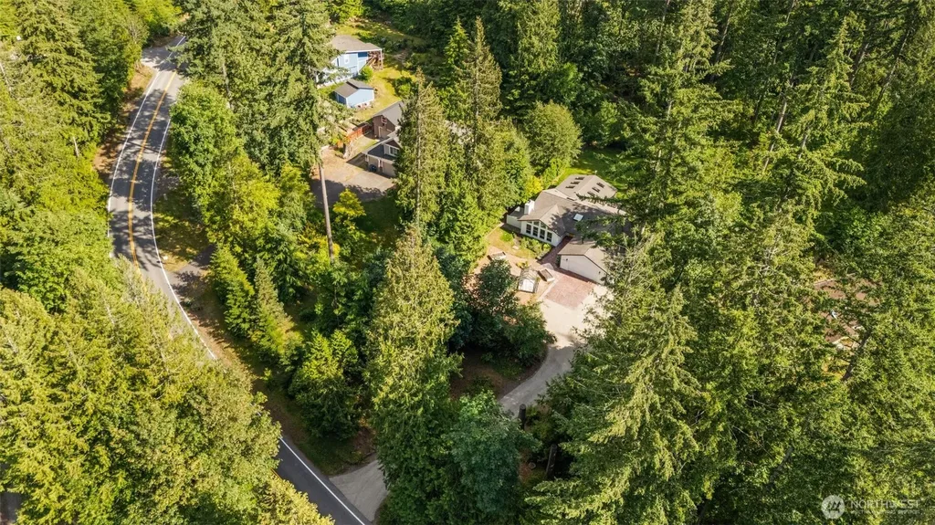 25901 SE Tiger Mountain Road Issaquah WA 98027