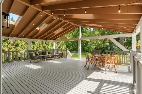 25901 SE Tiger Mountain Road Issaquah WA 98027