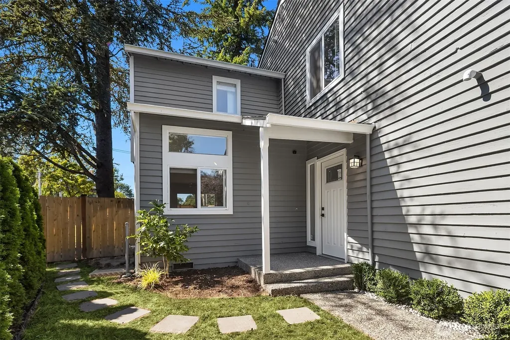 13216 NE 139th Place Kirkland WA 98034