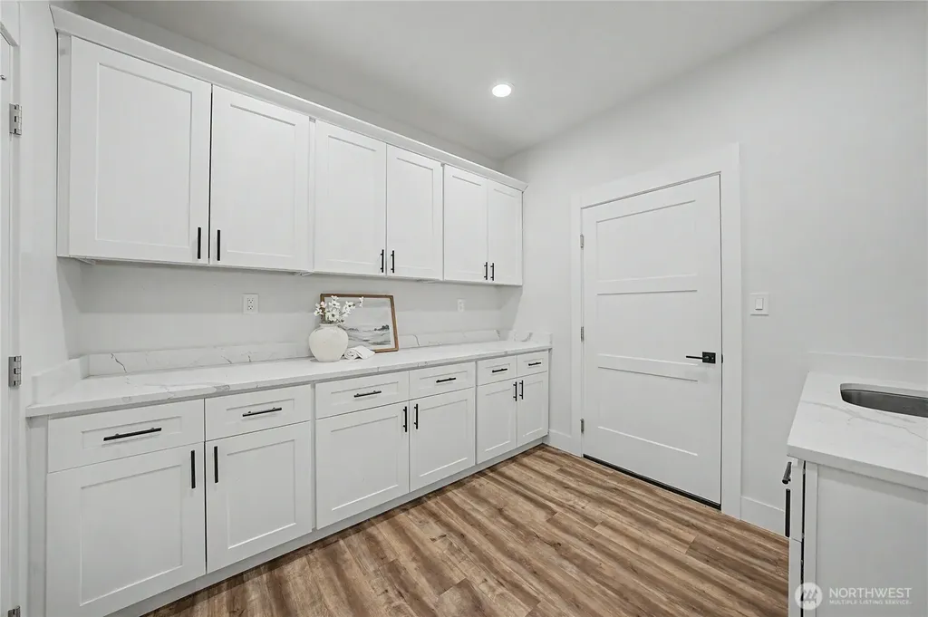 7526 Road D.5 NE Moses Lake WA 98837