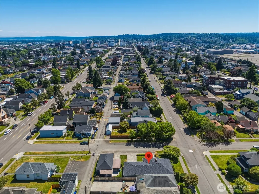 1931 Hoyt Avenue Everett WA 98201