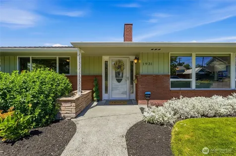 1931 Hoyt Avenue Everett WA 98201