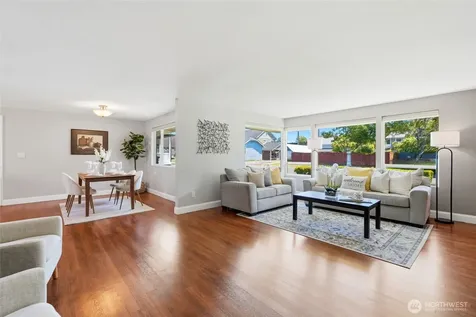 1931 Hoyt Avenue Everett WA 98201