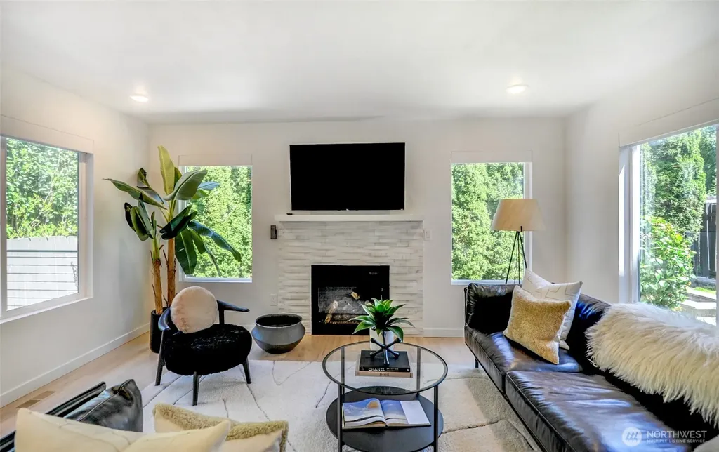 1622 Monroe Avenue NE Renton WA 98056