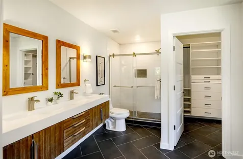 1622 Monroe Avenue NE Renton WA 98056