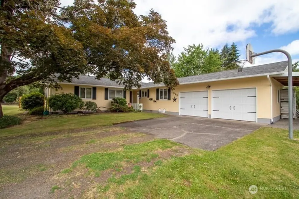 1015 W Fifth Street Centralia WA 98531
