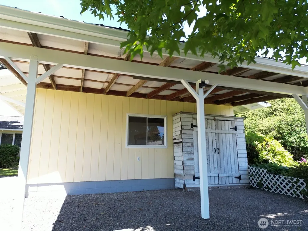 1015 W Fifth Street Centralia WA 98531