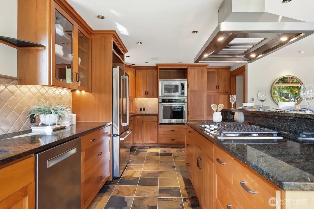 7426 337th Place SE Fall City WA 98024