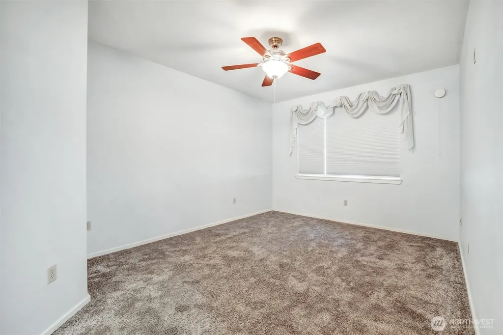 4319 NE 5th Court Renton WA 98059