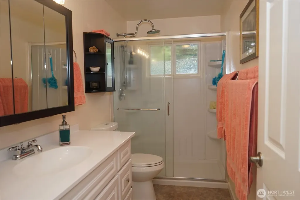 7733 Redstart Drive SE Olympia WA 98513